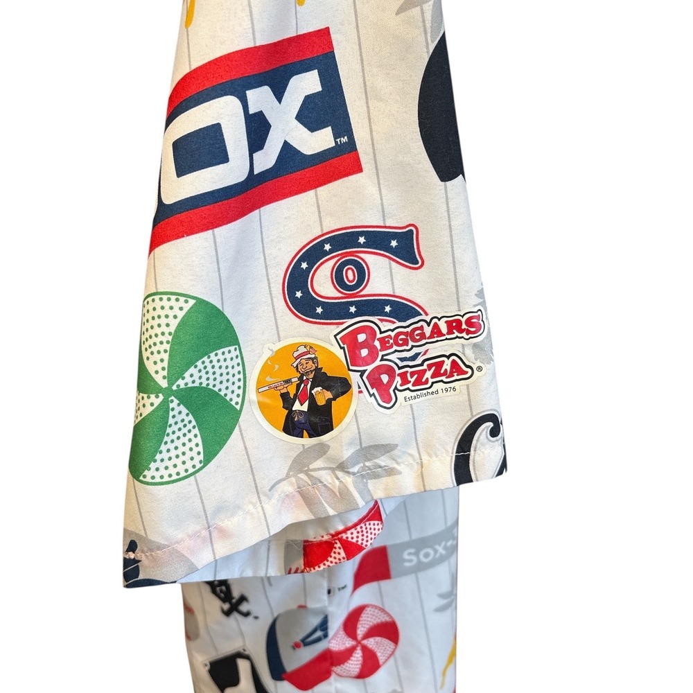 Chicago White Sox Beggars Pizza Promotional Button Up Hawaiian Shirt, Medium - Picture 2 of 4